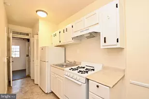 1840 Independence Ave SE, Washington, DC 20003 - Photo 9