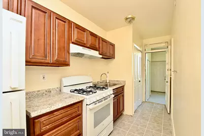 1840 Independence Avenue SE, Washington, DC 20003 - Photo 23