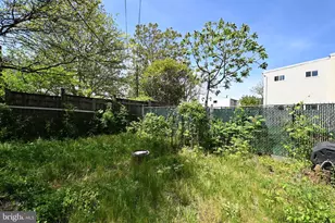 1840 Independence Ave SE, Washington, DC 20003 - Photo 37