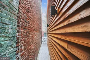 903 11th St SE, Washington, DC 20003 - Photo 7