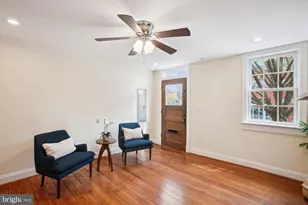 903 11th St SE, Washington, DC 20003 - Photo 17