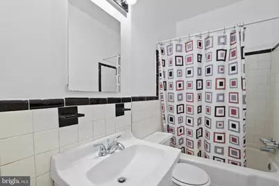 705 8th Street SE, Washington, DC 20003 - Photo 33