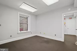 705 8th St SE, Washington, DC 20003 - Photo 31