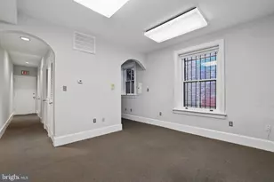 705 8th St SE, Washington, DC 20003 - Photo 29