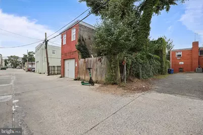 705 8th Street SE, Washington, DC 20003 - Photo 47