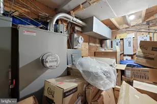 705 8th St SE, Washington, DC 20003 - Photo 27