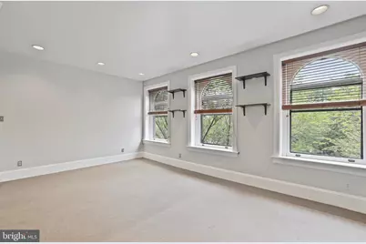 705 8th Street SE, Washington, DC 20003 - Photo 39