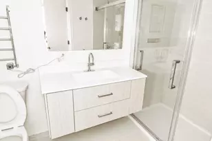 2422 17th St NW, Washington, DC 20009 - Photo 7