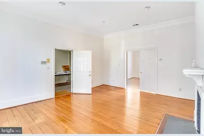 715 G Street SE, Washington, DC 20003 - Photo 7