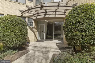 212 Oakwood St SE, Washington, DC 20032 - Photo 11