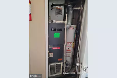 2646 Birney Place SE SE #202, Washington, DC 20020 - Photo 27