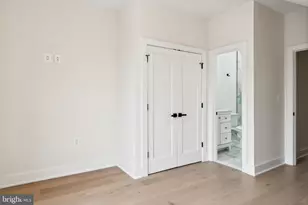 329 16th St SE, Washington, DC 20003 - Photo 19