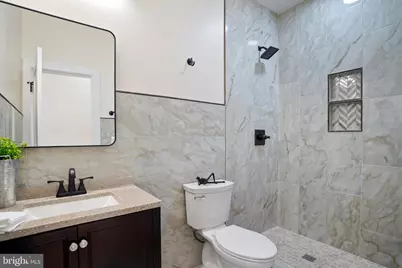 329 16th Street SE, Washington, DC 20003 - Photo 23