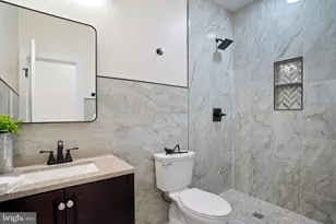 329 16th St SE, Washington, DC 20003 - Photo 23