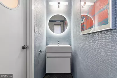 2102 R Street NW, Washington, DC 20008 - Photo 17