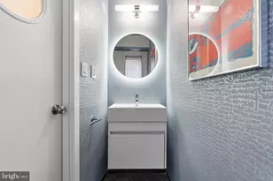 2102 R St NW, Washington, DC 20008 - Photo 17