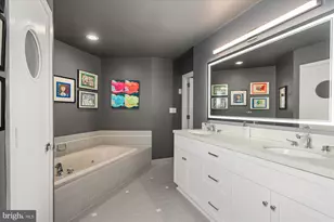 2102 R St NW, Washington, DC 20008 - Photo 25