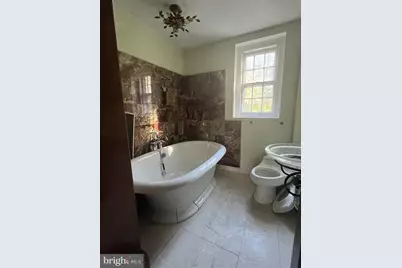 3940 Langley Court NW #A631, Washington, DC 20016 - Photo 9