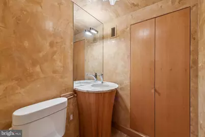 800 25th Street NW #605, Washington, DC 20037 - Photo 5