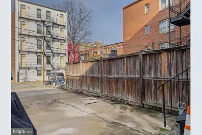 1423 Girard Street NW, Washington, DC 20009 - Photo 41