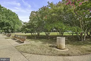 410 O St SW, Washington, DC 20024 - Photo 41