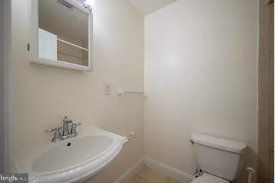 1423 Girard Street NW, Washington, DC 20009 - Photo 11