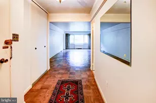 4201 Cathedral Ave NW, Washington, DC 20016 - Photo 35