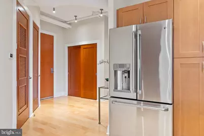 811 4th Street NW #1011, Washington, DC 20001 - Photo 3