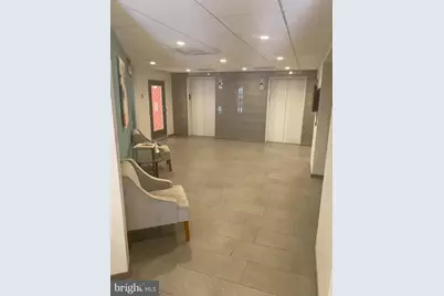 3 Washington Circle NW #403, Washington, DC 20037 - Photo 5