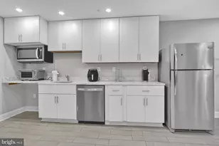 1167 Morse St NE, Washington, DC 20002 - Photo 9