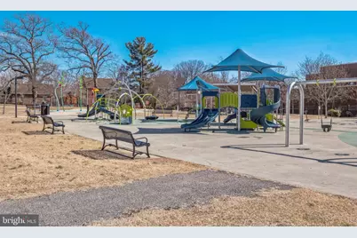 3805 V Street SE, Washington, DC 20020 - Photo 29