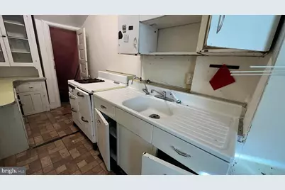 225 Cromwell Terrace NE, Washington, DC 20002 - Photo 19