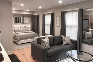 1072 Thomas Jefferson St NW, Washington, DC 20007 - Photo 39