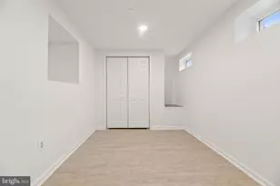 747 Newton Pl NW, Washington, DC 20010 - Photo 17