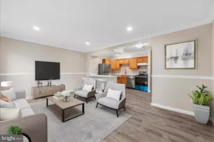 1121 Harvard St NW, Washington, DC 20009 - Photo 7