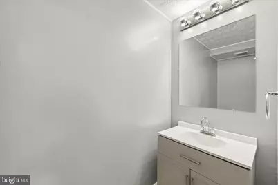 1121 Harvard Street NW #F, Washington, DC 20009 - Photo 17