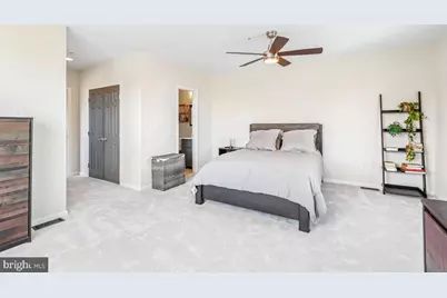 1377 K Street SE #2, Washington, DC 20003 - Photo 27