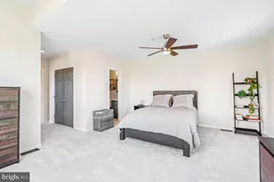 1377 K St SE, Washington, DC 20003 - Photo 27