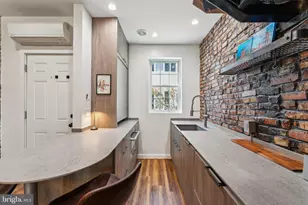 7 Pomander Walk NW, Washington, DC 20007 - Photo 7