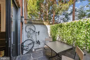 7 Pomander Walk NW, Washington, DC 20007 - Photo 15