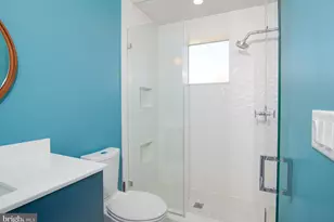 1012 Harvard St NW, Washington, DC 20001 - Photo 17