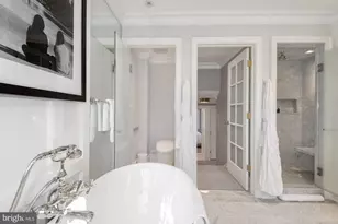 1026 31st St NW, Washington, DC 20007 - Photo 35