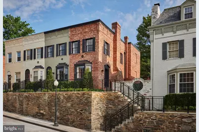 1026 31st Street NW, Washington, DC 20007 - Photo 1