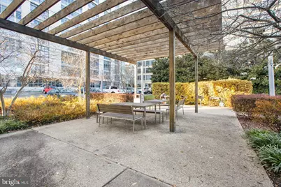 1101 3rd Street SW #104, Washington, DC 20024 - Photo 31