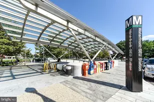 1101 3rd St SW, Washington, DC 20024 - Photo 49