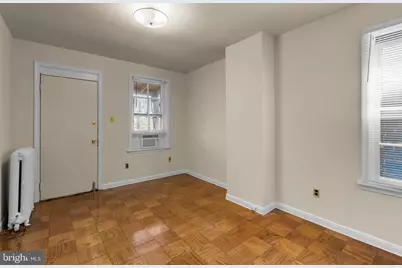 237 8th Street NE, Washington, DC 20002 - Photo 9