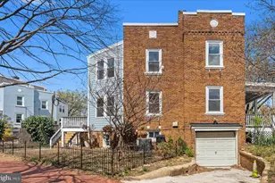 349 Kentucky Ave SE, Washington, DC 20003 - Photo 33