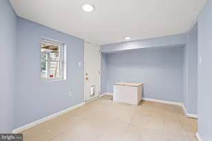 349 Kentucky Ave SE, Washington, DC 20003 - Photo 31