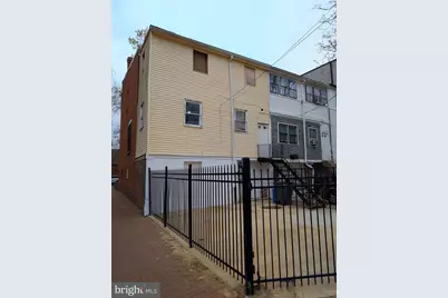 709 Princeton Place NW, Washington, DC 20010 - Photo 3