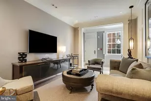 1040 31st St NW, Washington, DC 20007 - Photo 5